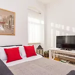 Lussi Apartman Póla