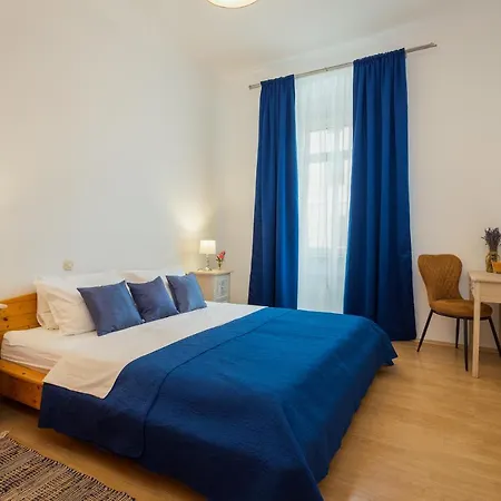 Lussi Apartman Póla