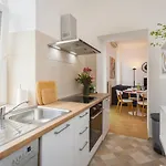 Lussi Apartment Pula
